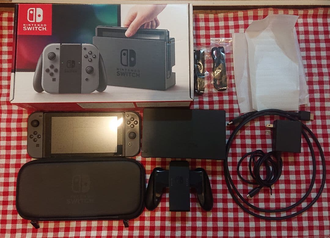 ポーチSDカード保護シート付きSwitch 本体 グレー 箱あり