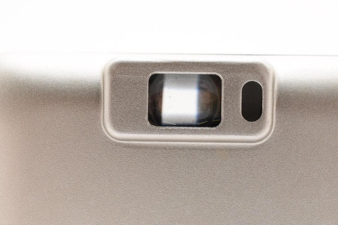 富士フィルム　FUJIFILM TIARA ZOOM コンパクトフィルムカメラ