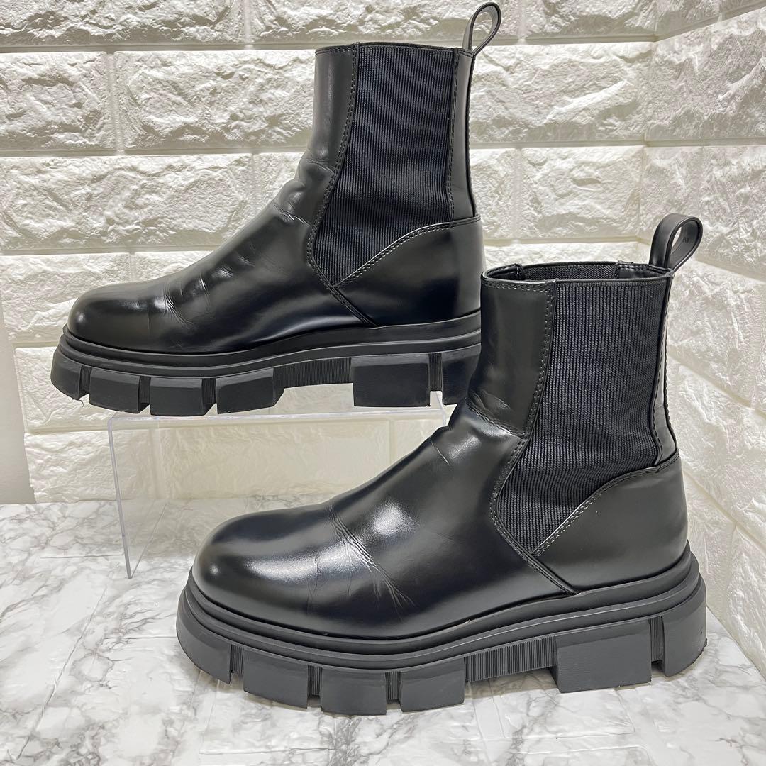 良品✨早い者勝ち✨ZARA❣️チェルシーブーツ 42 黒 厚底 サイドゴア