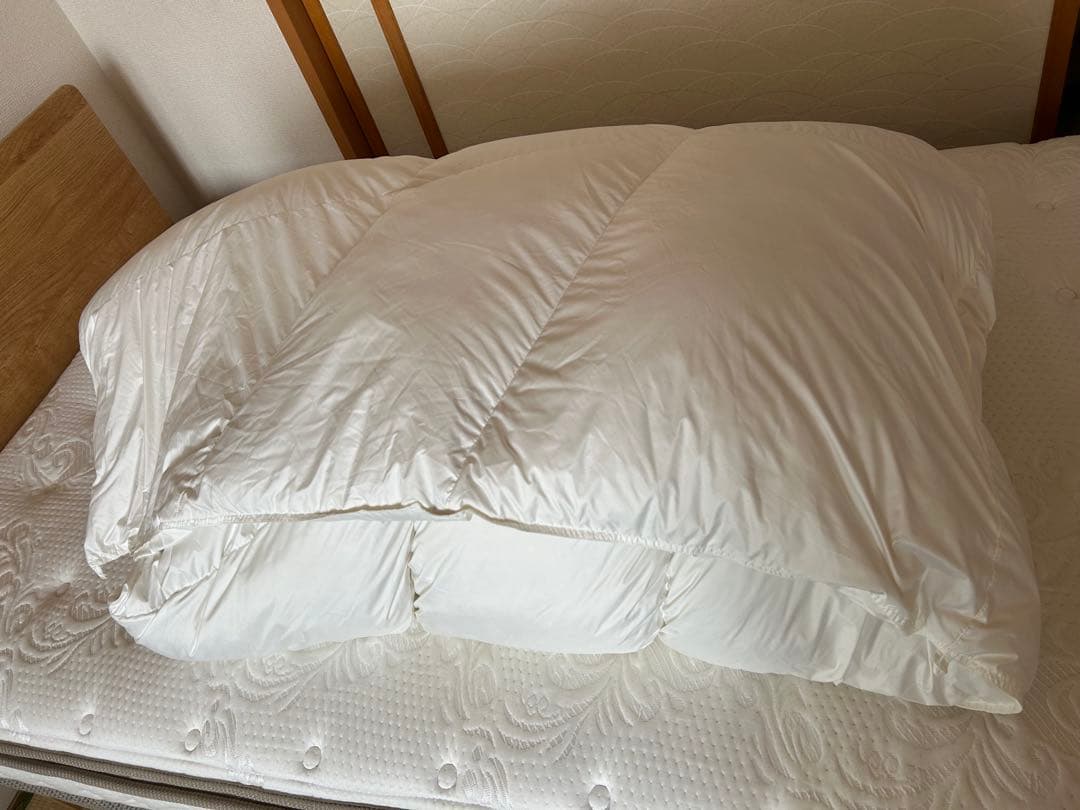 ニトリ/羽毛布団/カルフワウモウブトン/シングルサイズ