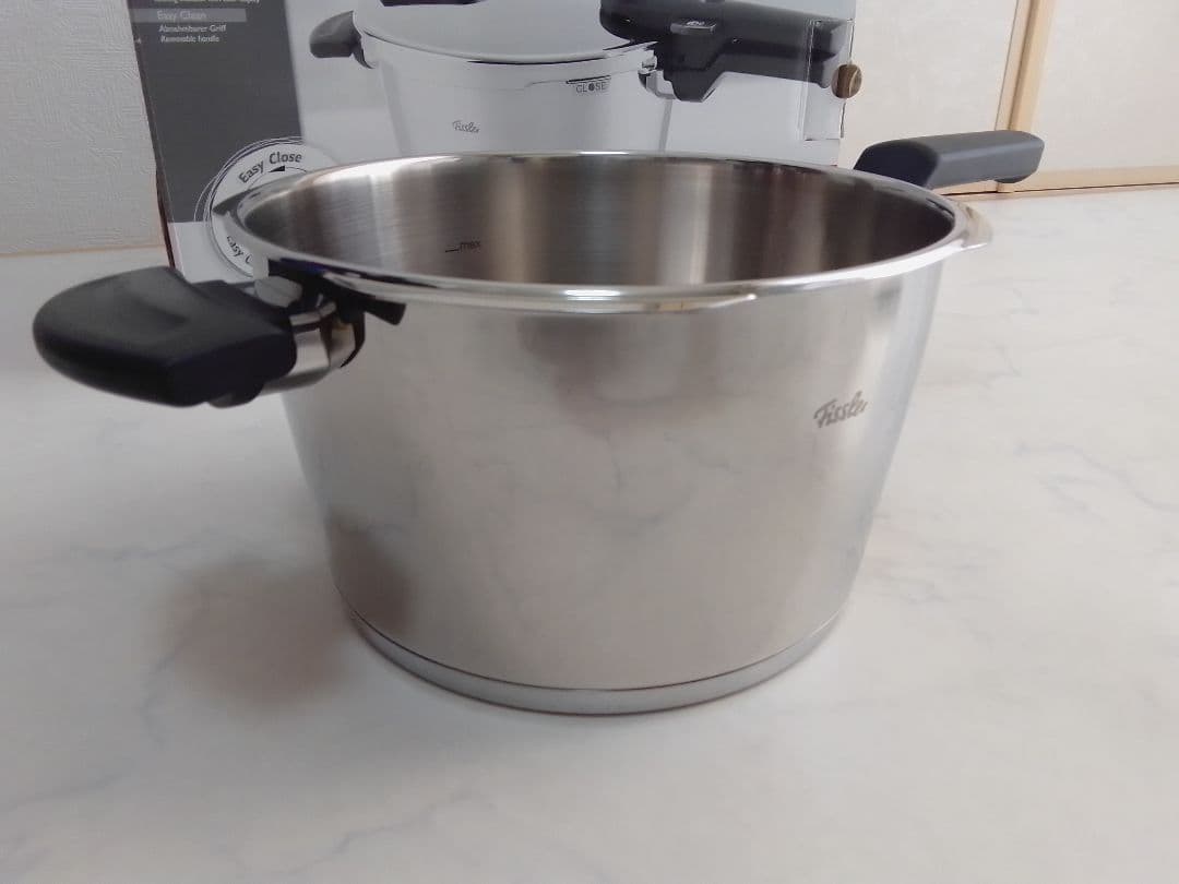 未使用 フィスラー ビタクイックプラス 4.5L 圧力鍋 IH対応 片手 ブルー