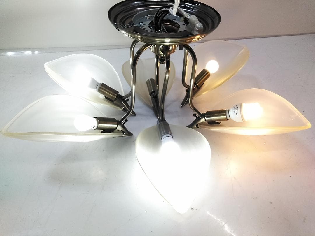 コイズミ 6灯 白熱灯 シャンデリア AA-86300T □