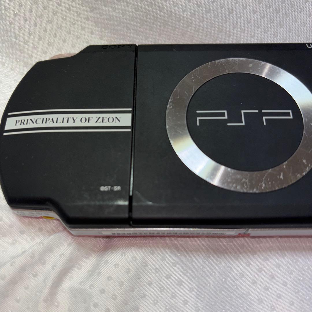 PSP ギレンの野望アクシズの脅威・スペシャルパック箱付きストラップ付き値下げ‼️