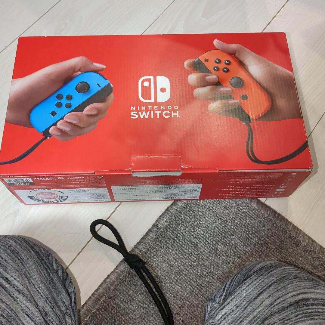 Nintendo Switch 美品　使用期間1年ほど