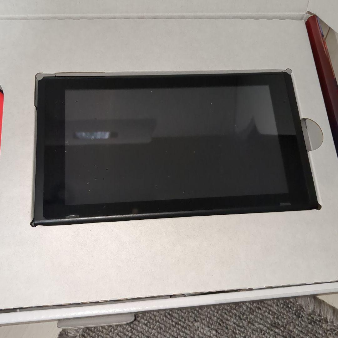 Nintendo Switch 美品　使用期間1年ほど