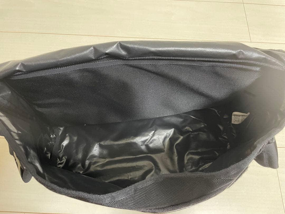 【値下げ】narifuri Deadmanメッセンジャーバッグ