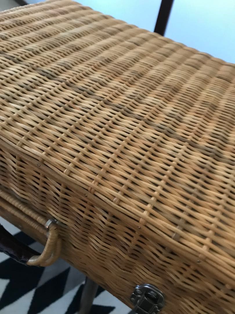 【アンティーク 】籐籠　ピクニックバスケット　内布付き