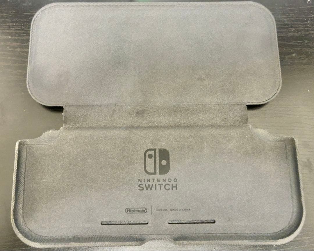 Switchライト ＋ 外箱 ＋ カバー