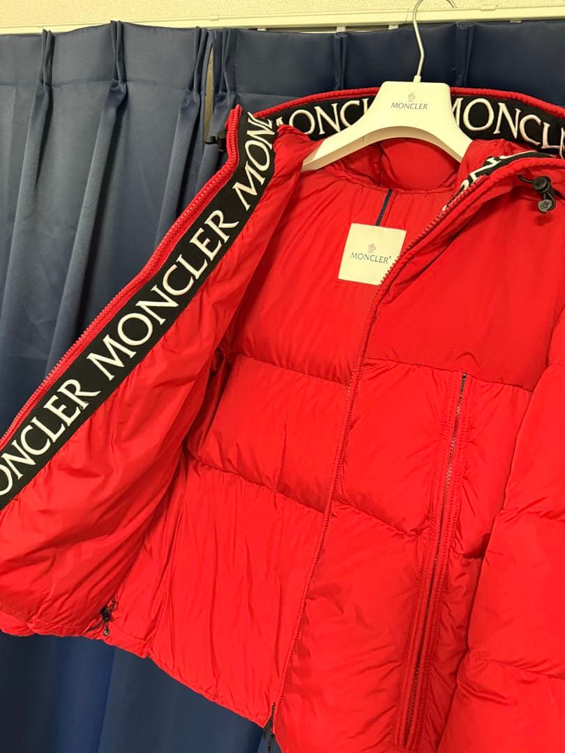 ウサギポトスセール中 【正規品・付属品完備】MONCLER
