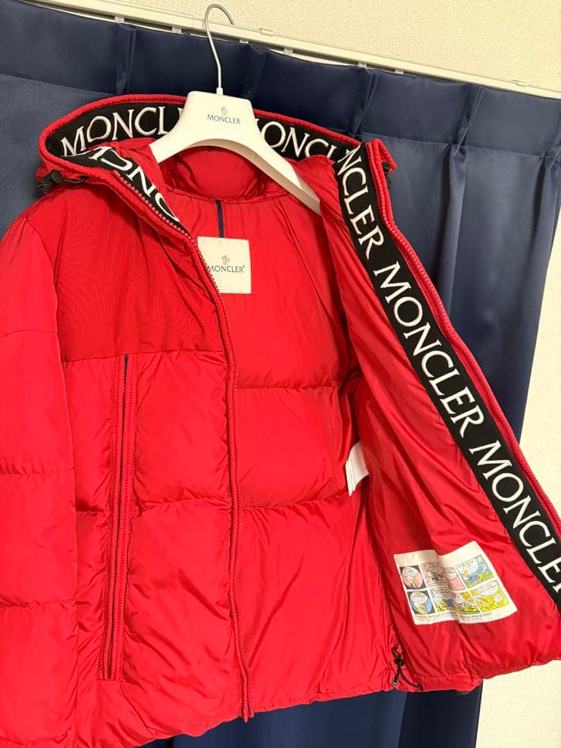 ウサギポトスセール中 【正規品・付属品完備】MONCLER