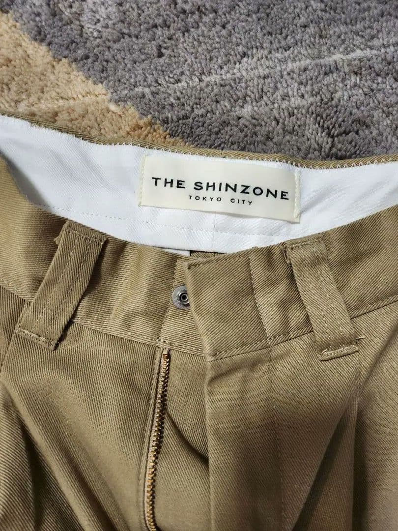 「値下げ」THE SHINZONE ベージュ チノパン 32　レディース