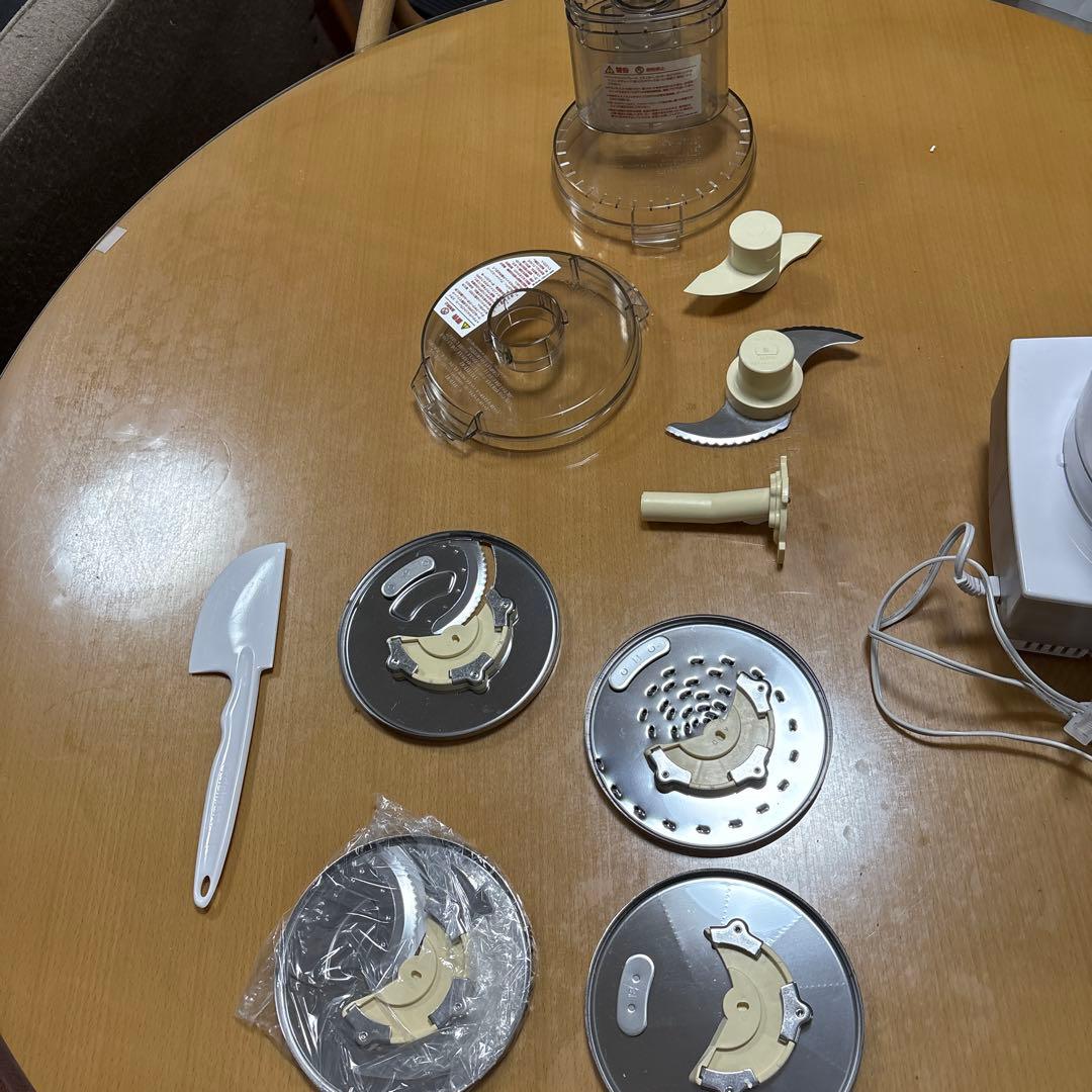 Cuisinart フードプロセッサー1.9ℓ