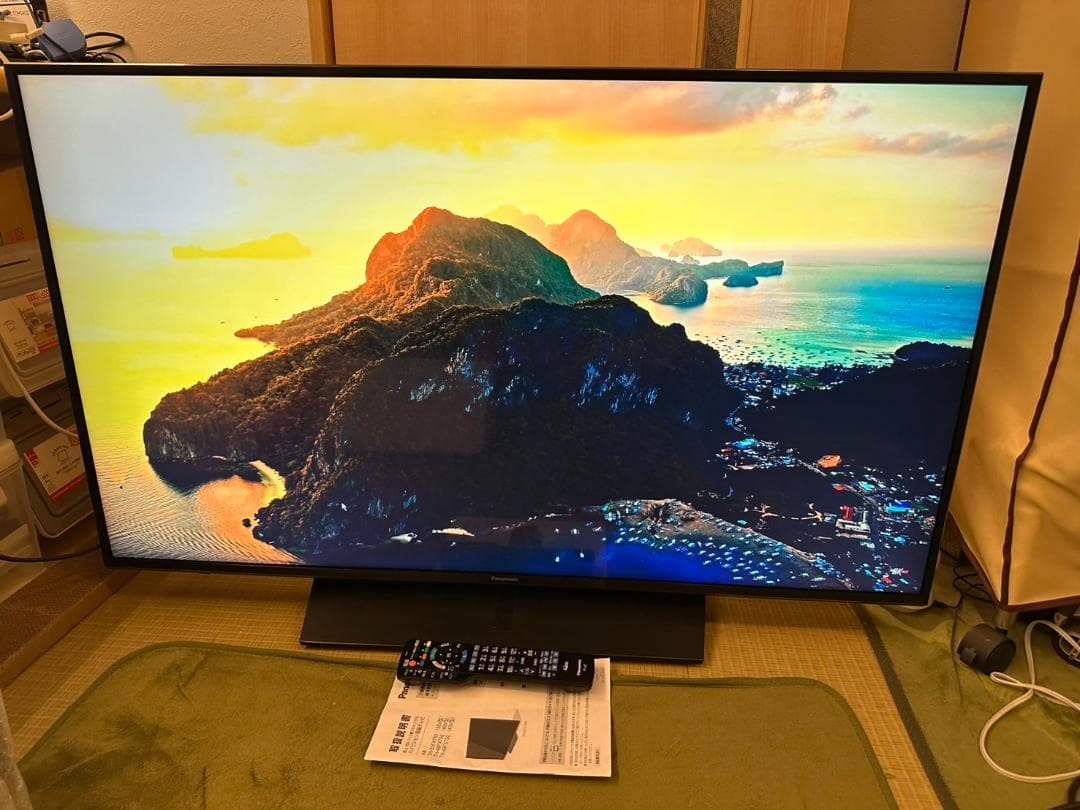 超美品！パナソニック　49型 4K対応　スマートテレビ TH-49FX750