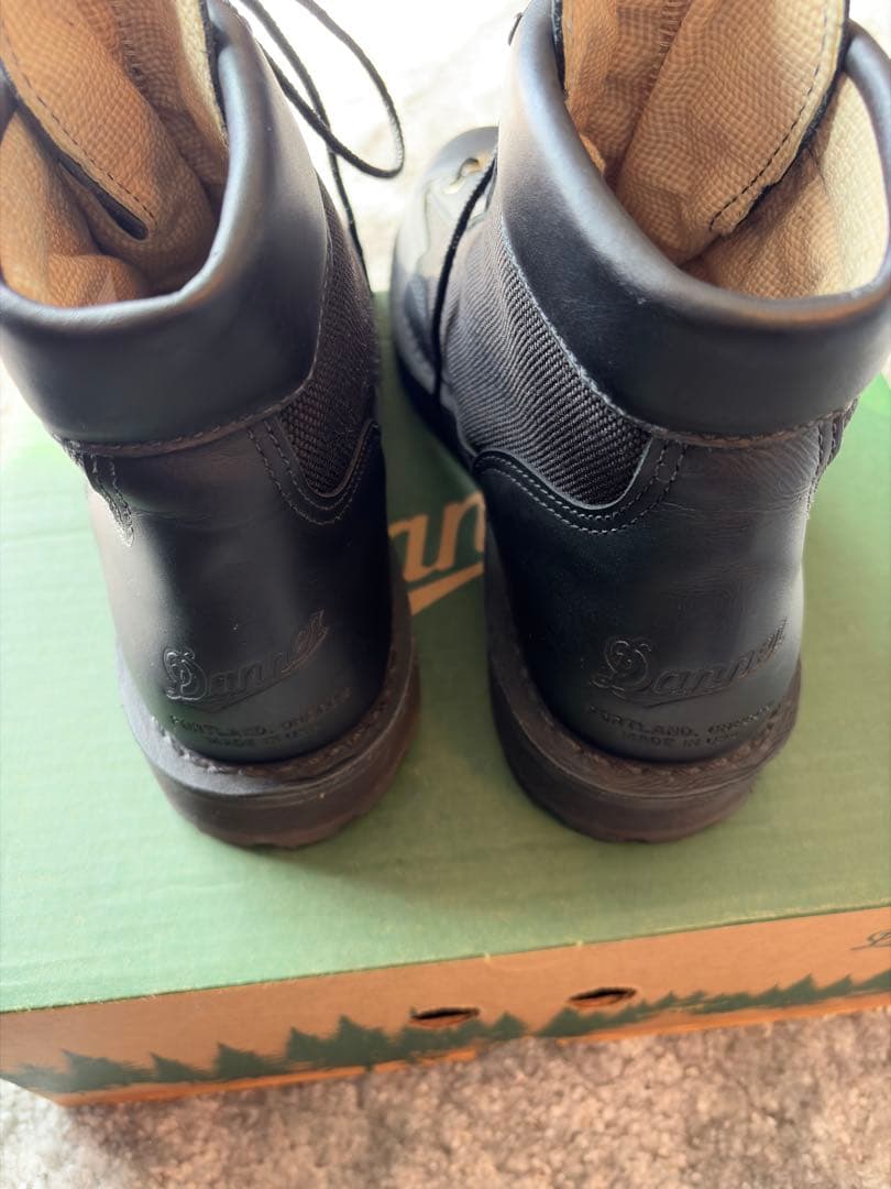 ふぐ　　DANNER LT3 US8 26cm ブラック　黒　33221