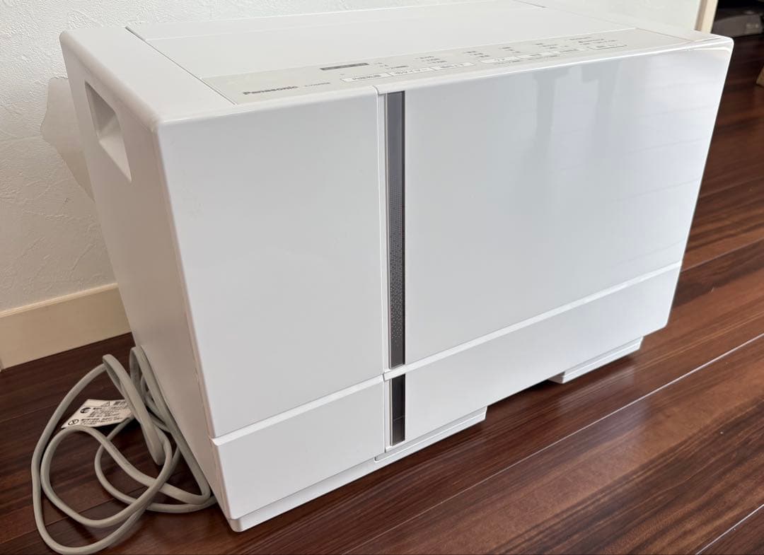 【美品】パナソニックハイブリッド衣類乾燥除湿機F-YHX90B-W 2024年式