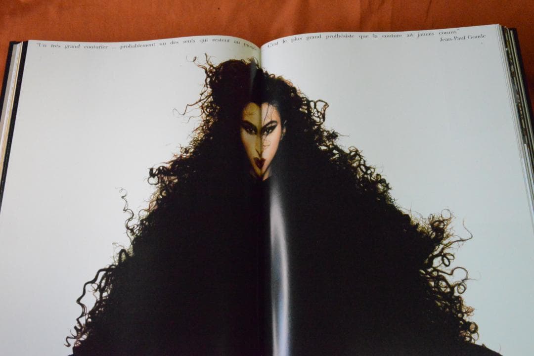 【Azzedine Alaia】アズディン・アライア　★★大幅に値下げしました