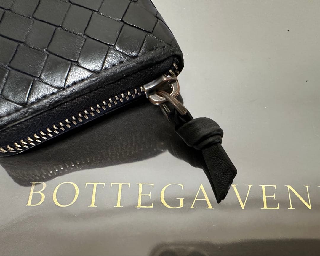【本体のみ】ボッテガヴェネタ イントレチャートケース/ラム/黒/1️⃣✨✨