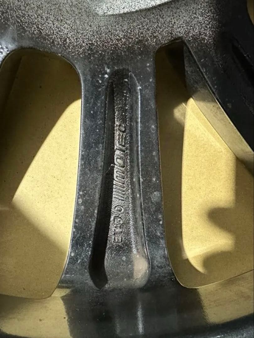 BMW 等 MOTEC モーテック阿部商会 18インチ×8J＋30 120/5穴