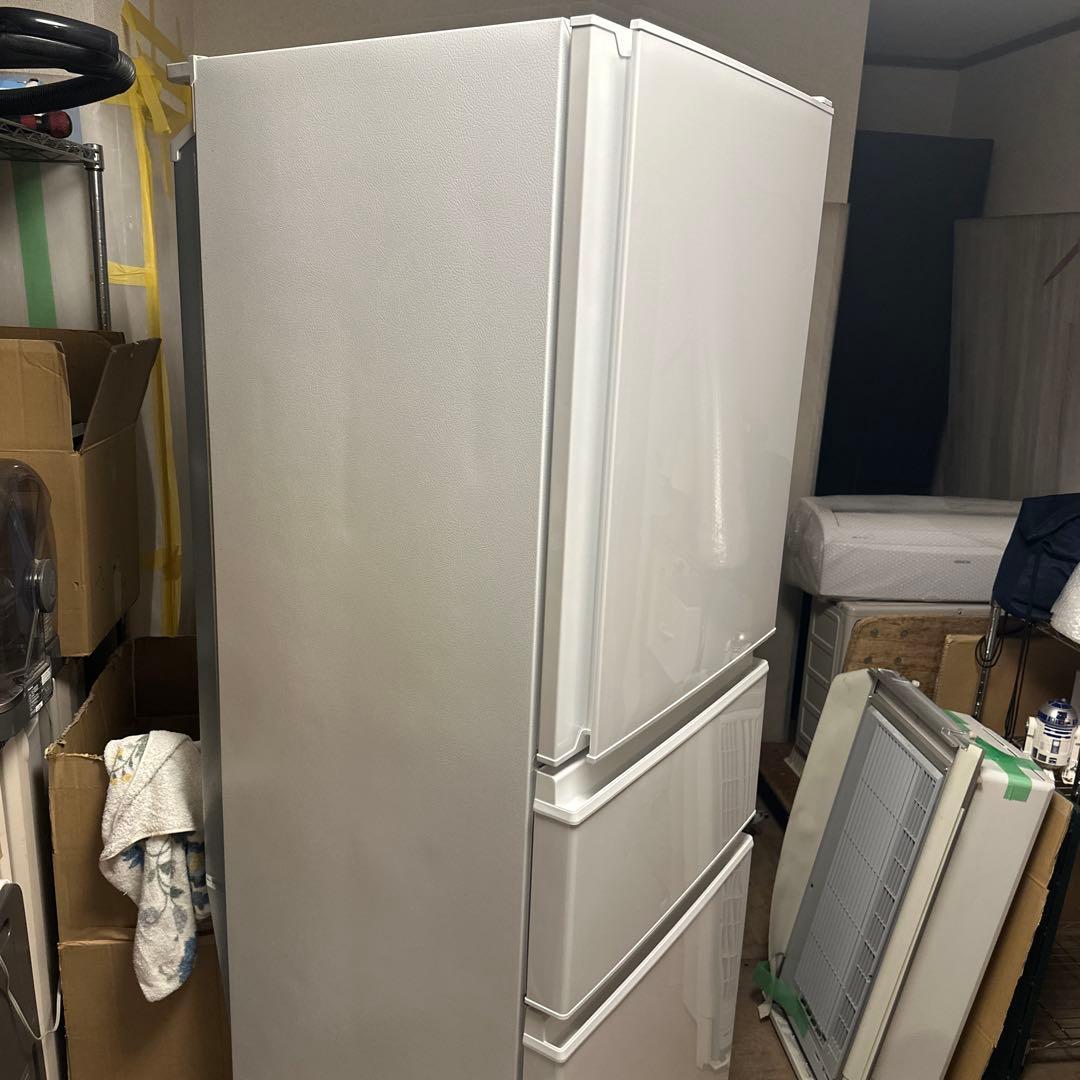 三菱ノンフロン3ドアサイズ　冷凍冷蔵庫 2022年式　330L