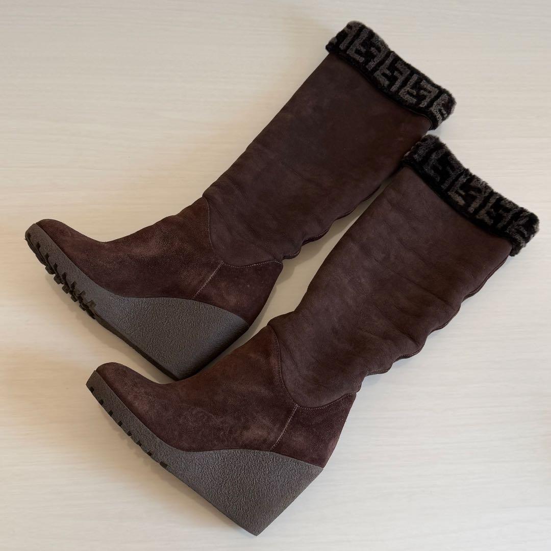 フェンディ　ロングムートンブーツ　スエード　イタリア製　FFロゴ　ズッカ柄　茶