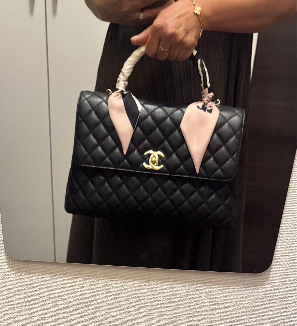 未使用級　シャネル　CHANEL ココハンドル29 フラップバック
