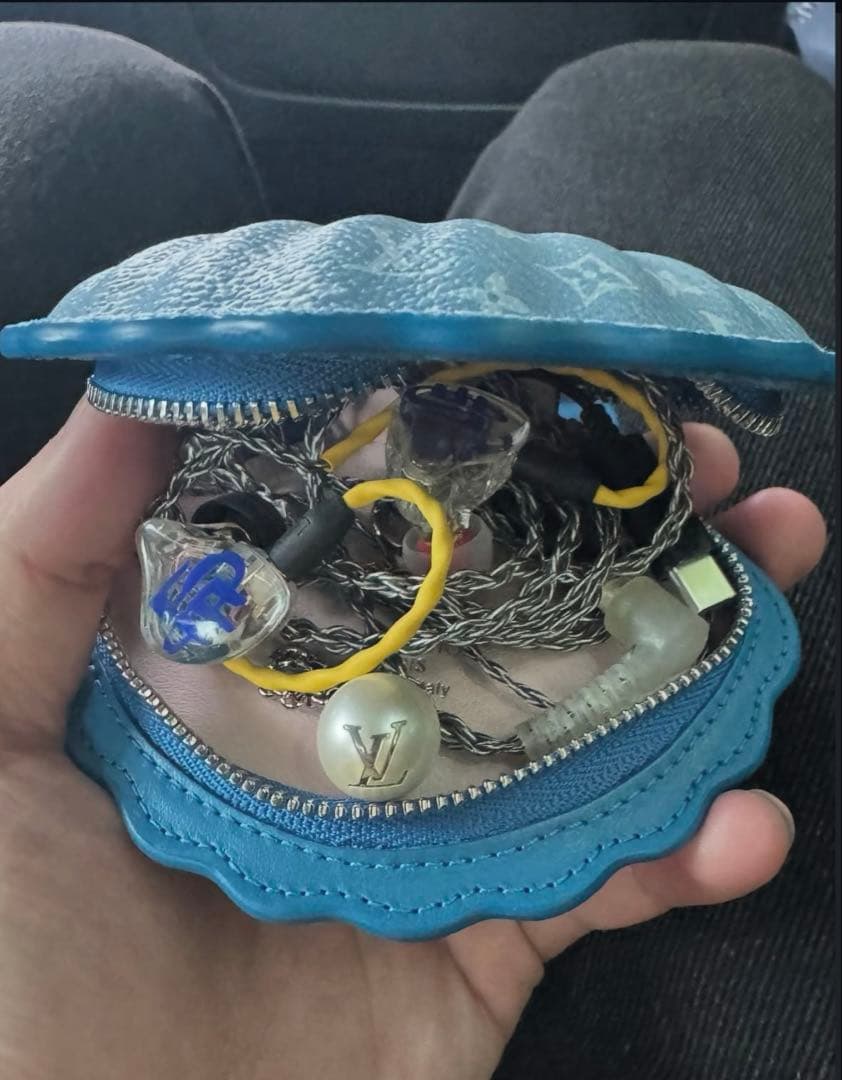 小*川様 surplus research SR-002 V 3.0 イヤホン