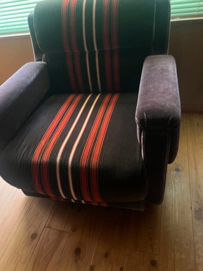 モケット　レトロ 椅子　ひとりがけソファー