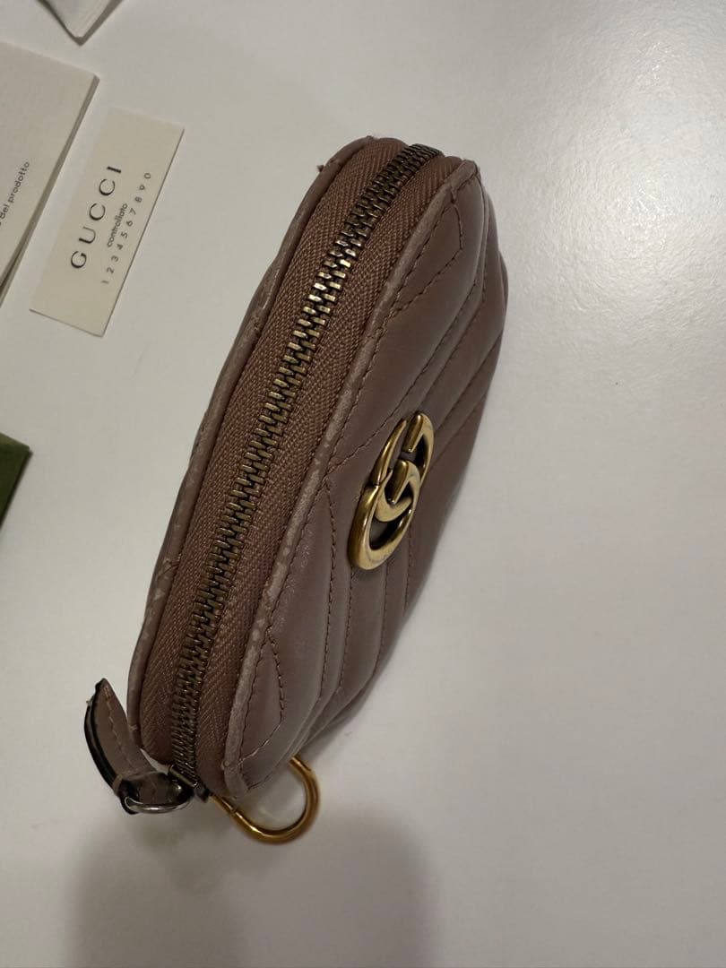 GUCCI GGマーモント　キーポーチ　キーケースケース　ベージュピンク