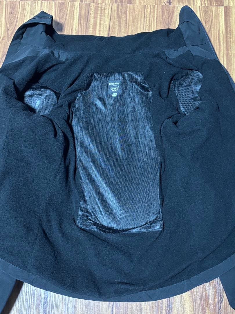 BERIK ベリック　冬用　ライダー　ジャケット　アウター　プロテクター