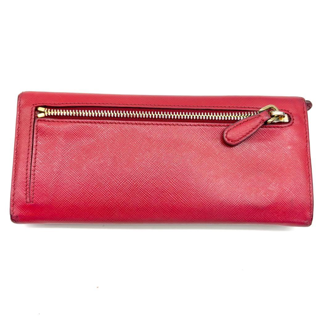 【美品】PRADA　長財布　サフィアーノレザー　三角ロゴ　赤　ゴールド　二つ折り