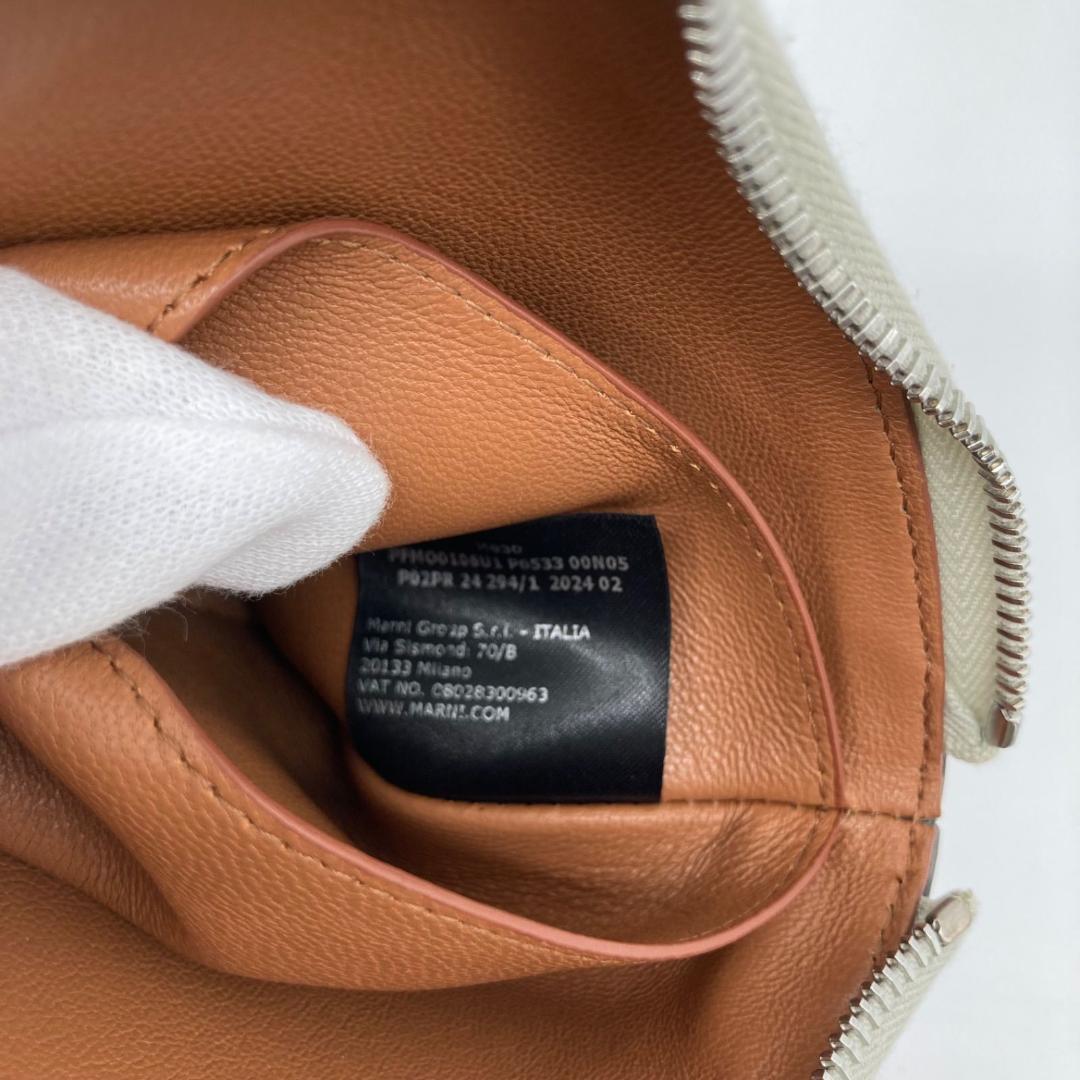 美品✨現行 マルニ ミニウォレット ケース カードケース 刺繍ロゴ