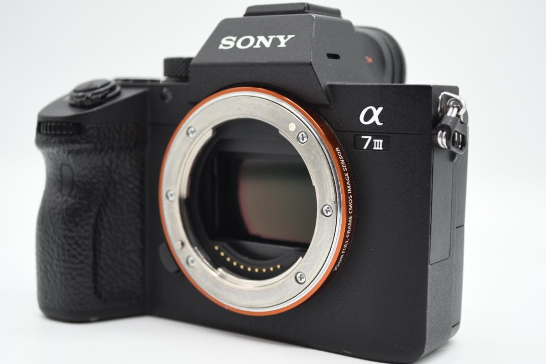【美品】SONY α7III ズームレンズキット ILCE-7M3K ★即発送★