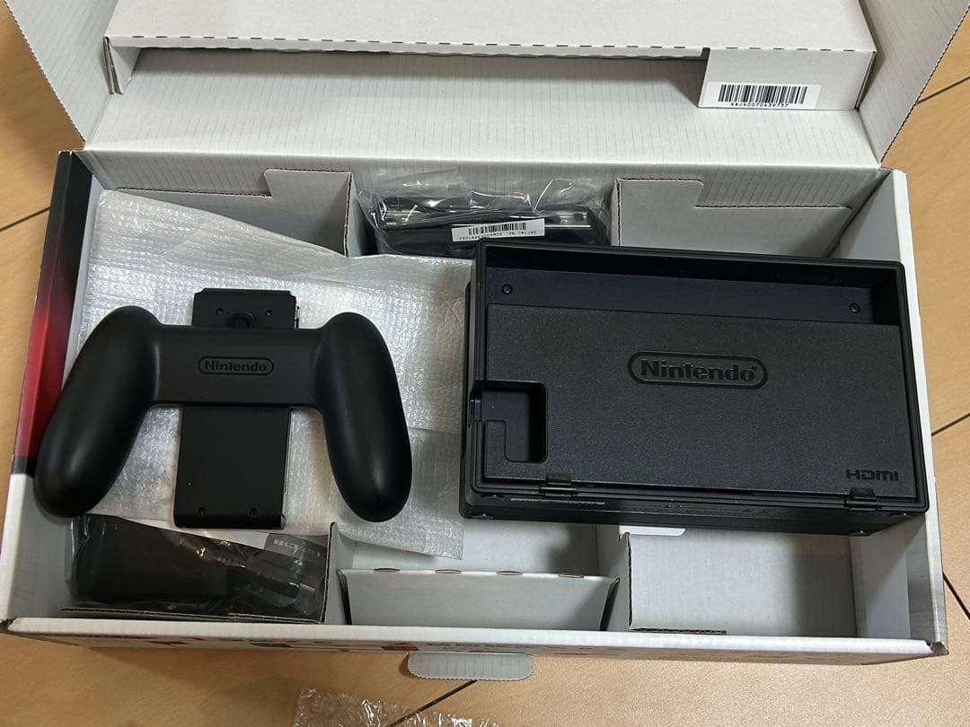 【美品・完品】Nintendo Switch 本体 ネオンブルー/ネオンレッド