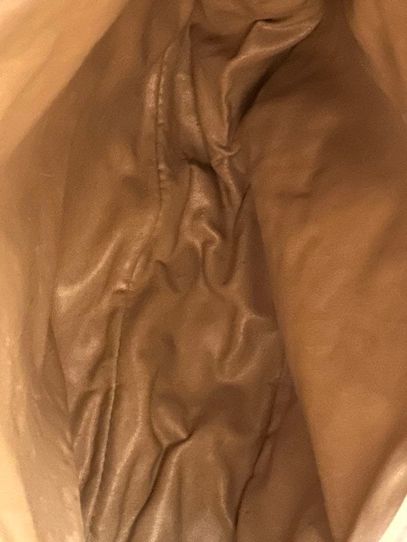 【難アリ】　BOTTEGA VENETA　ショルダーバッグ　斜めがけ　黒