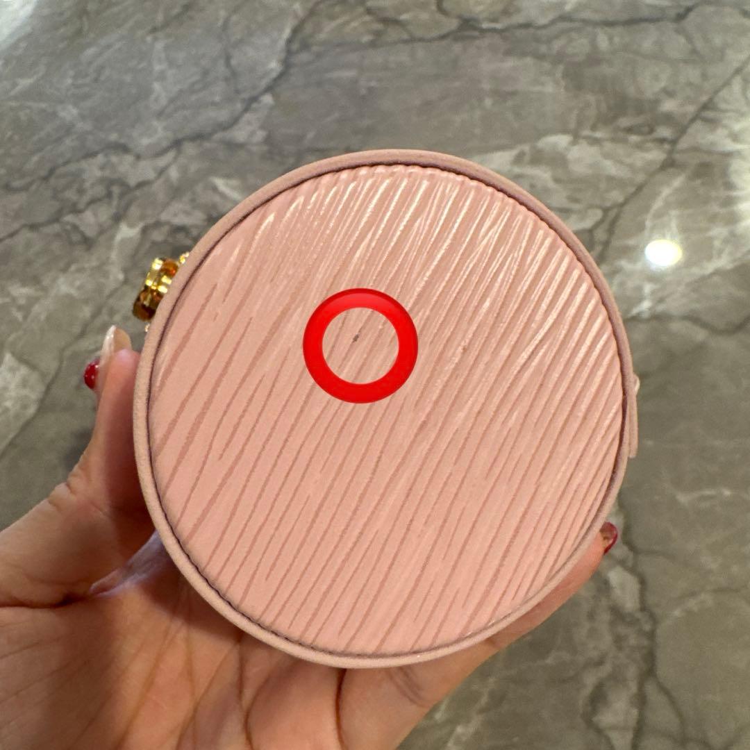 ルイ・ヴィトン　香水トラベルケース