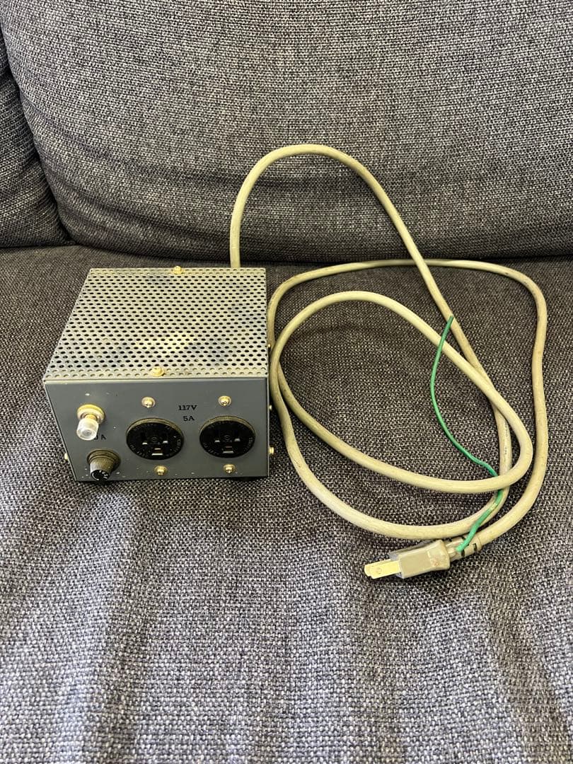 日本製 1986年代 電圧変換機 100V→117V 5A オーディオ用電源