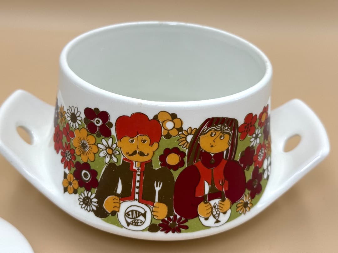 【新品】ノルウェー製 Figgjo Folklore 蓋付ボウル 北欧 チューリ