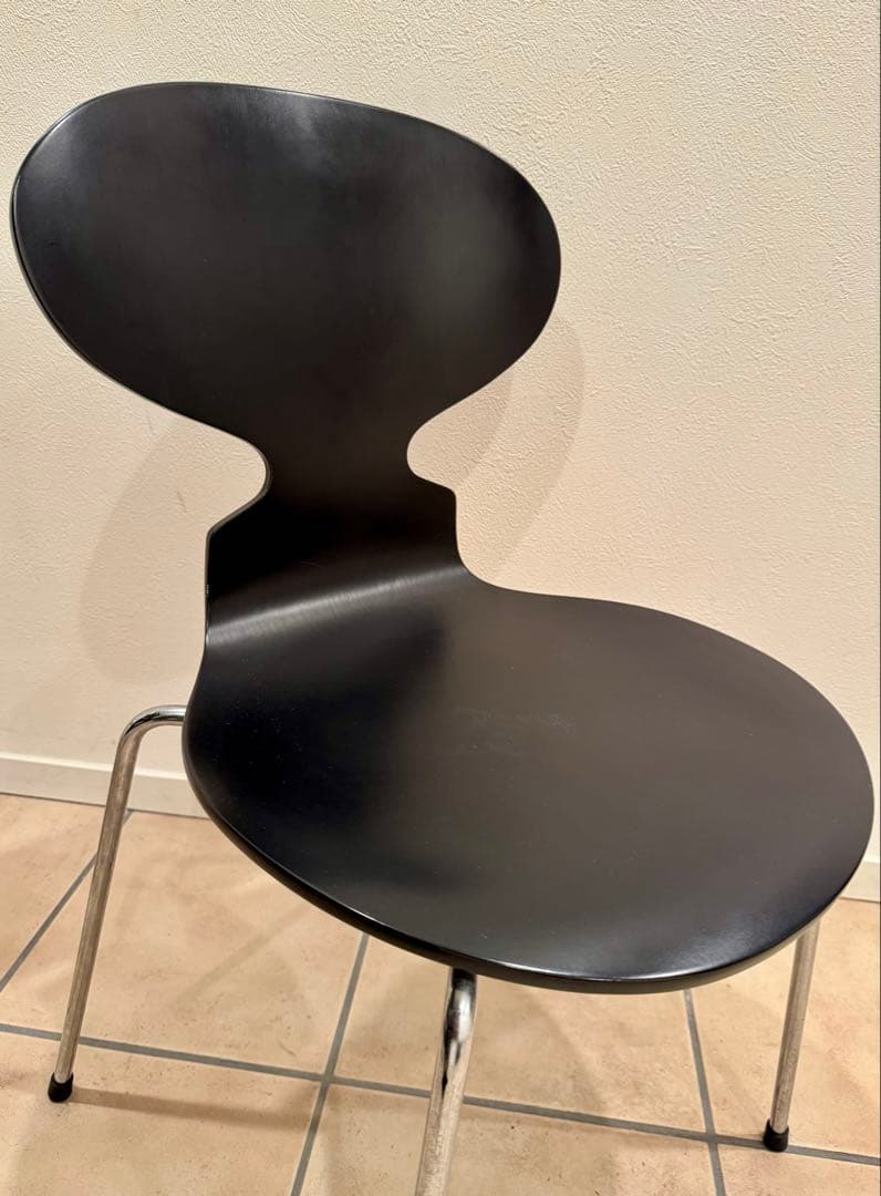 フリッツハンセン アントチェア ブラック 4本脚（3/3)