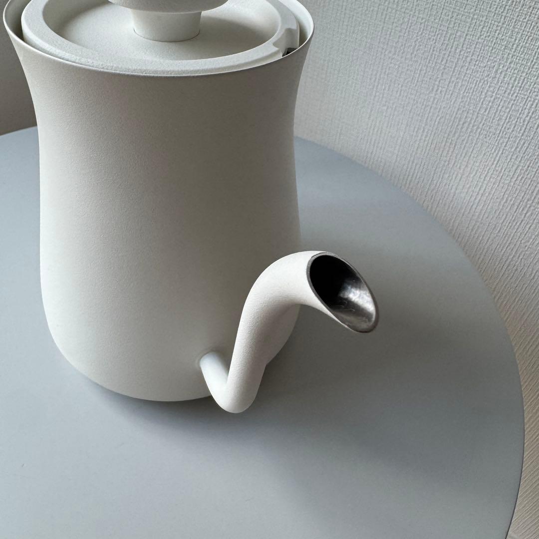 バルミューダ ケトル （2024年リニューアル版 ）白 KPT01JP-WH