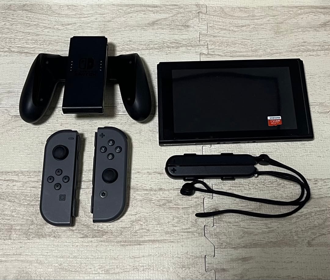 Nintendo Switch 本体 マリオカート　SDカード