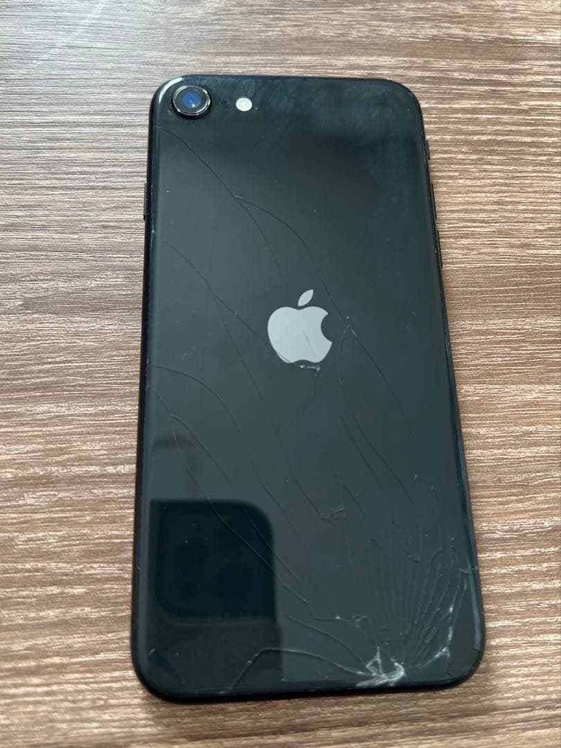 iPhone SE 本体Apple iPhone SE2 64GB