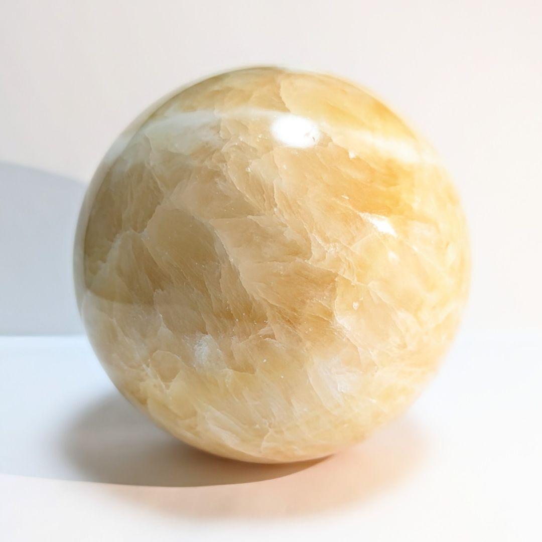 天然石　アラゴナイト　丸玉