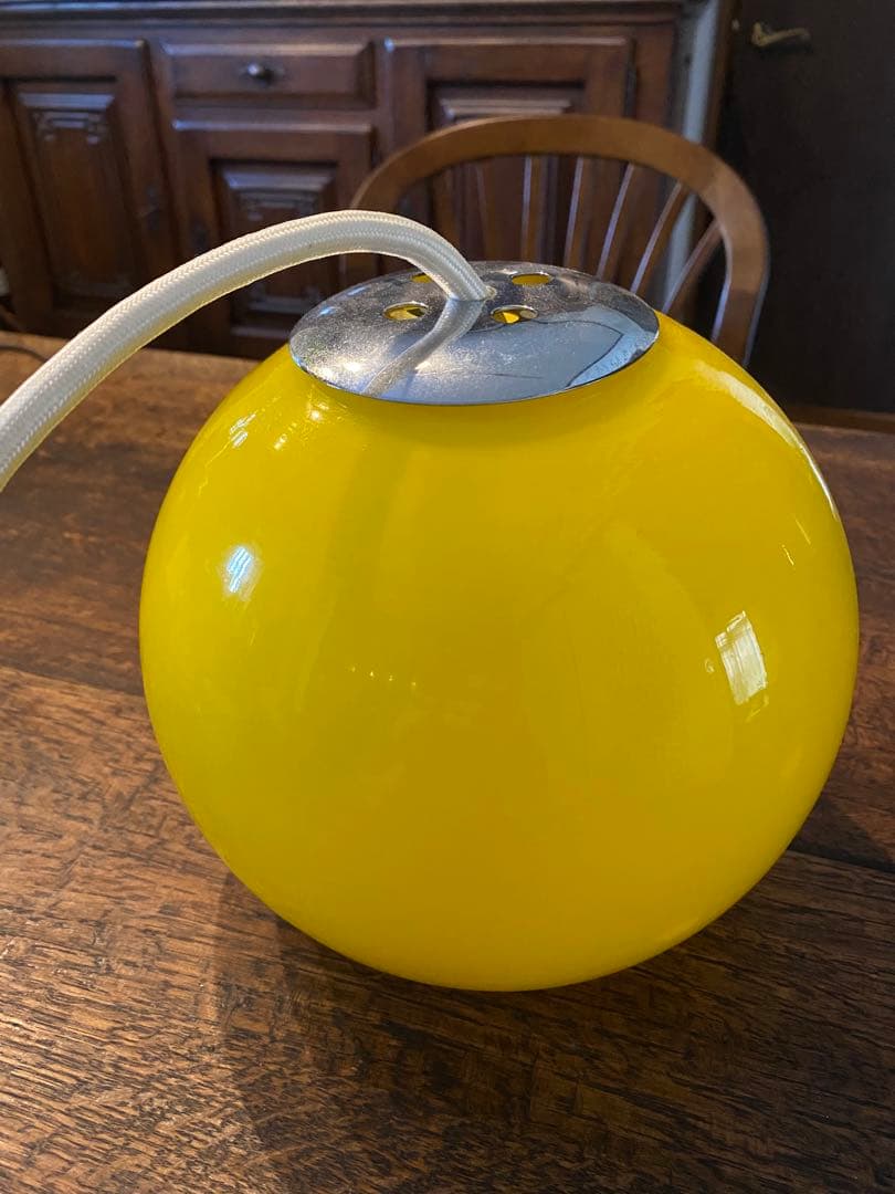 レトロ　黄色　ガラス　ペンダントライト