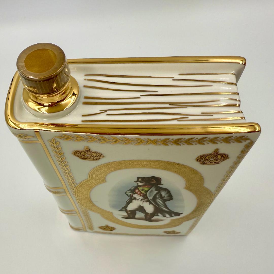 CAMUS ナポレオン 本型 リモージュ製　シリアル入