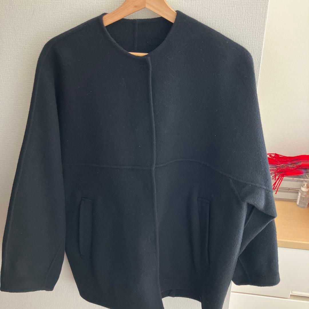 ノーカラージャケット 黒 ウール厚手