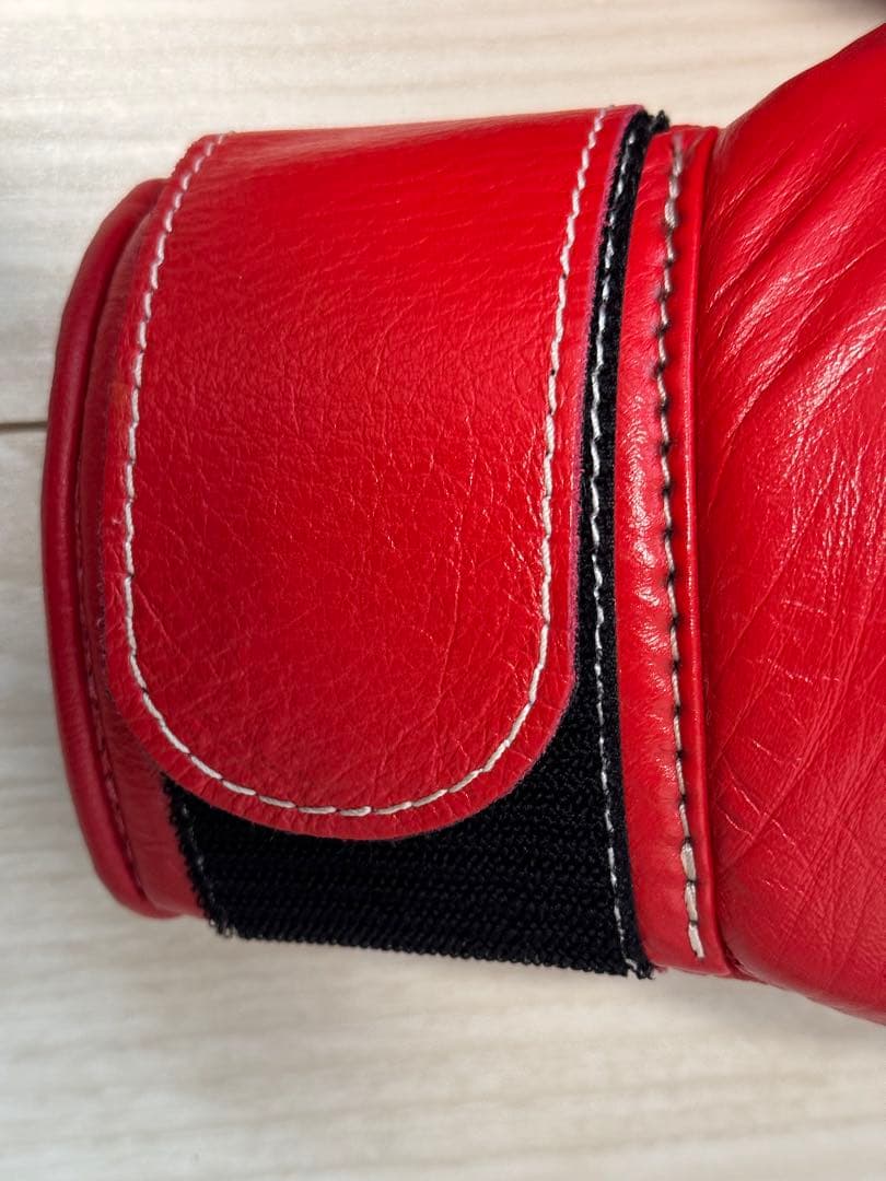 winning ウイニングボクシンググローブ8oz 箱付き　美品　マジックテープ