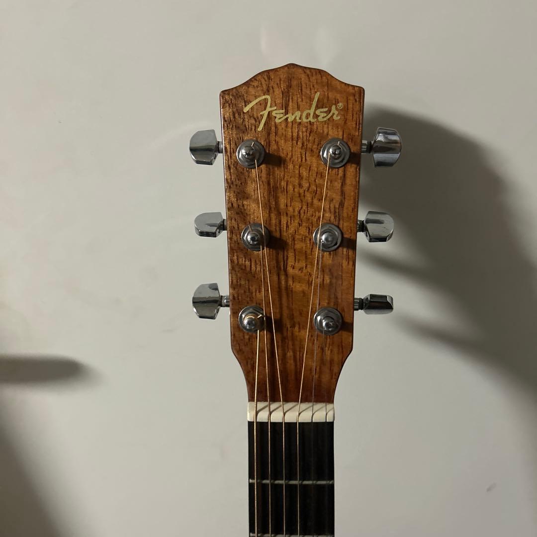 Fenderエレアコ CD60CE NAT