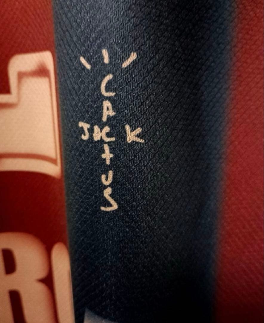 【L】2025 FCバルセロナレトロ✕トラビス・スコット コラボ ユニフォーム