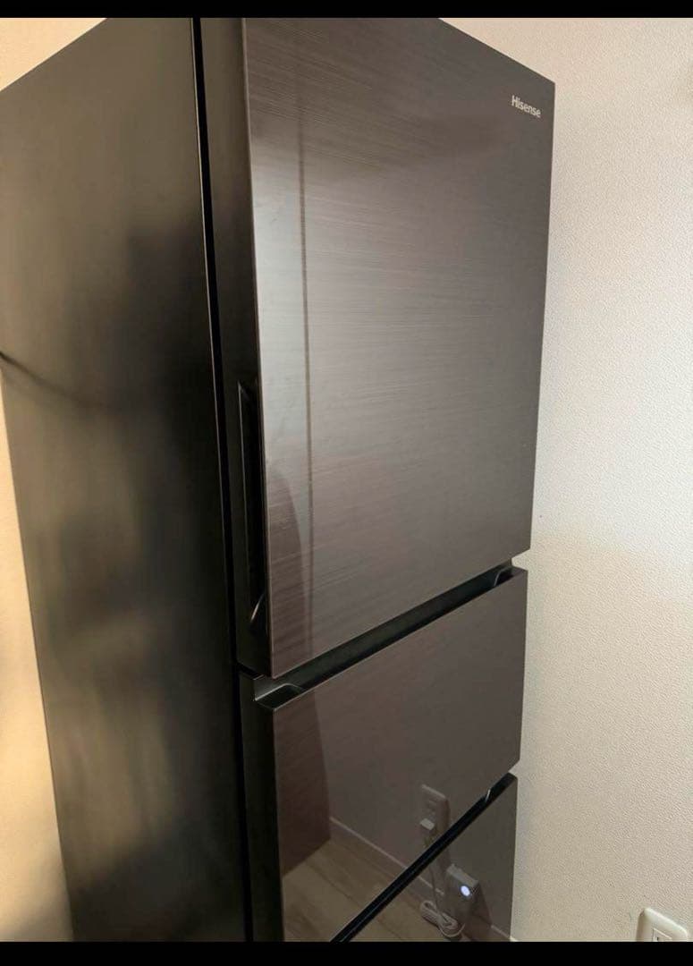 2025/4/20までの出品　送料込み　ハイセンス　冷蔵庫　HR-G2802BR