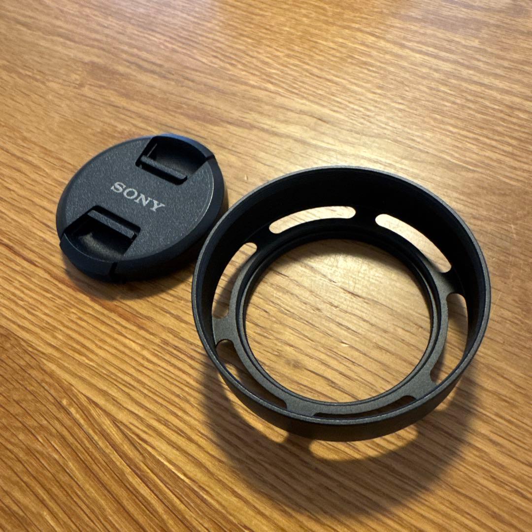 【美品】 Sonnar FE 35mm F2.8 ZA 金属フード付き